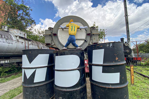 NP__Oficial's tweet photo. 🚨 Atenção: l Polícia Federal abre inquérito contra MBL por crime contra a honra de Lula. Apuração foca em publicação que dizia que presidente aprovava aborto https://t.co/FQMV3l2Zxq
