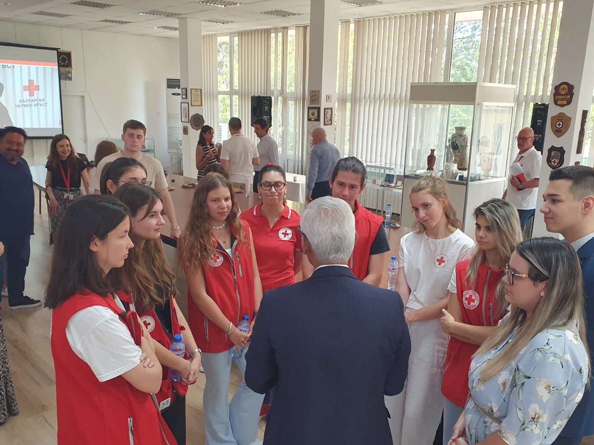 jagan_chapagain's tweet photo. In Bulgaria today, where I am deeply honored to have received the Golden Medal of Merit from the Bulgarian Red Cross @BGRedCross. It was a privilege to meet with the President, Director General, and Chief Secretary of the National Society, as well as the dedicated staff members and inspiring young volunteers.

This experience took me back to when I first joined the Red Cross at the age of 13. Seeing the passion and commitment in today’s young volunteers reminds me of my own journey and the incredible opportunities that lie ahead for them.

Who knows? Perhaps one of them will become the Secretary General of the IFRC one day!