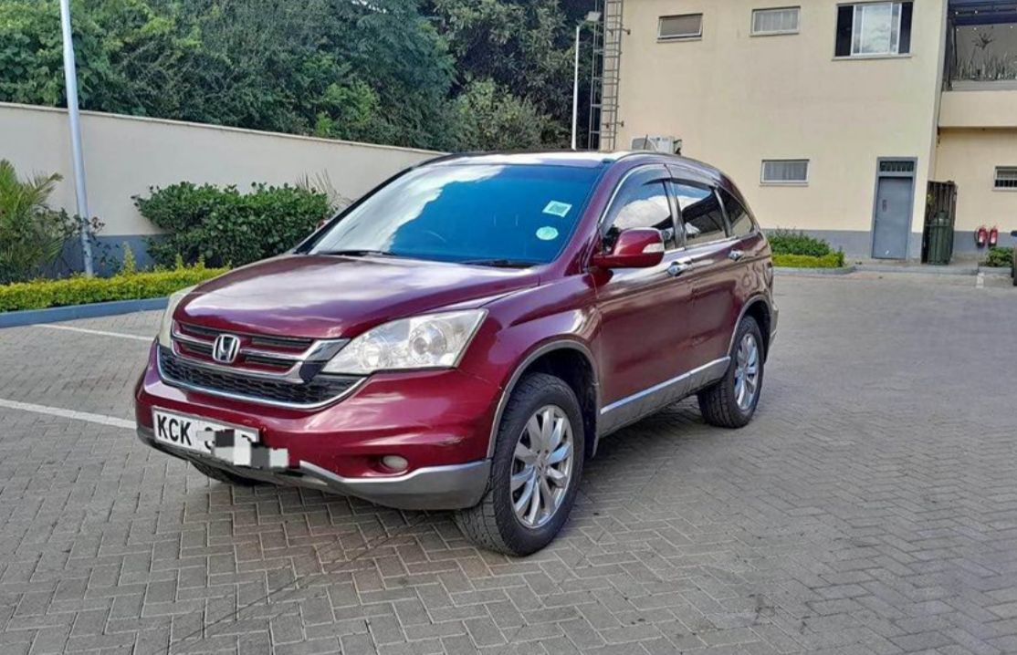 carhoot_app's tweet photo. This 2010 Honda CRV is now on sale for just 1million!

Call us on 0720 039 039 and drive off with it!
#CarhootApp #Cars https://t.co/GYEV0159Zp