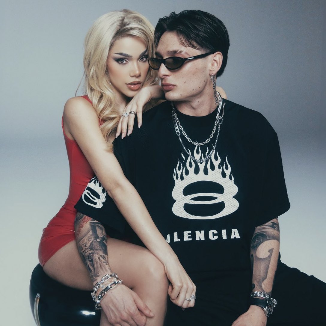 KeninisMx's tweet photo. “TOMMY &amp; PAMELA” de Peso Pluma y Kenia OS ingresa por primera vez al top 200 GLOBAL en Spotify, en la posición #185 con 1,259,803 streams. 

— Kenia Os obtiene su tercera entrada al chart. 🌎 https://t.co/mL3z7TGjai