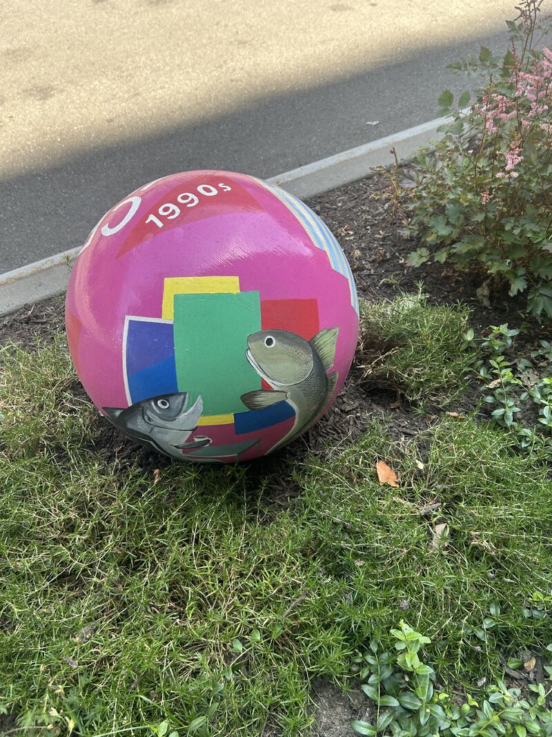 A big thank you to Jacob McNally at Hudson Square Business Improvement District (BID) for yesterday's tour of the Hudson Square community. Over the past decade the BID has made a concerted effort to beautify pedestrian plazas, tree beds, storefront windows and even roll-down