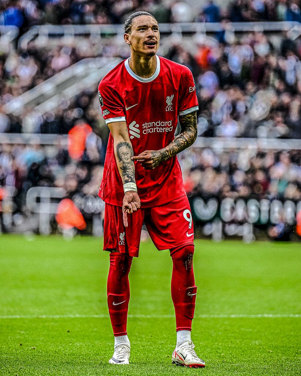 Dale Bowen tweet media