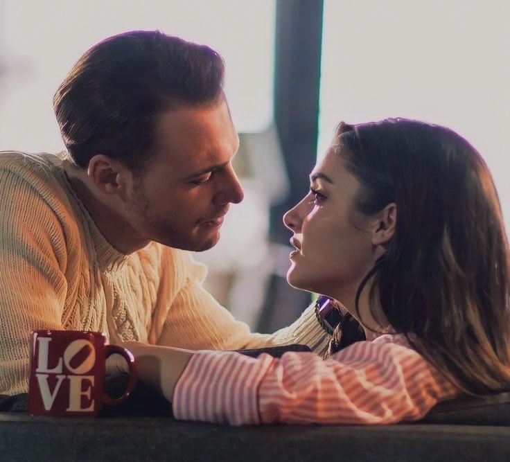 BuffaMt's tweet image. Buongiorno e buon mercoledì sempre con loro #EdSer 🫠🫠
Buon #Sencalkapimi day a tutti ❤️❤️😘😘