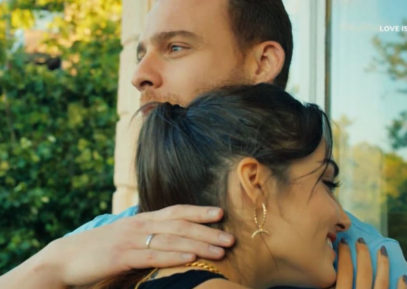 BuffaMt's tweet image. Buongiorno e buon mercoledì sempre con loro #EdSer 🫠🫠
Buon #Sencalkapimi day a tutti ❤️❤️😘😘