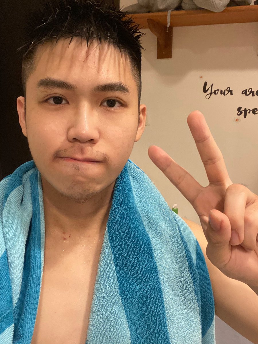 有人今晚要來我家一邊聽雷雨聲一邊抱睡嗎⛈️⛈️