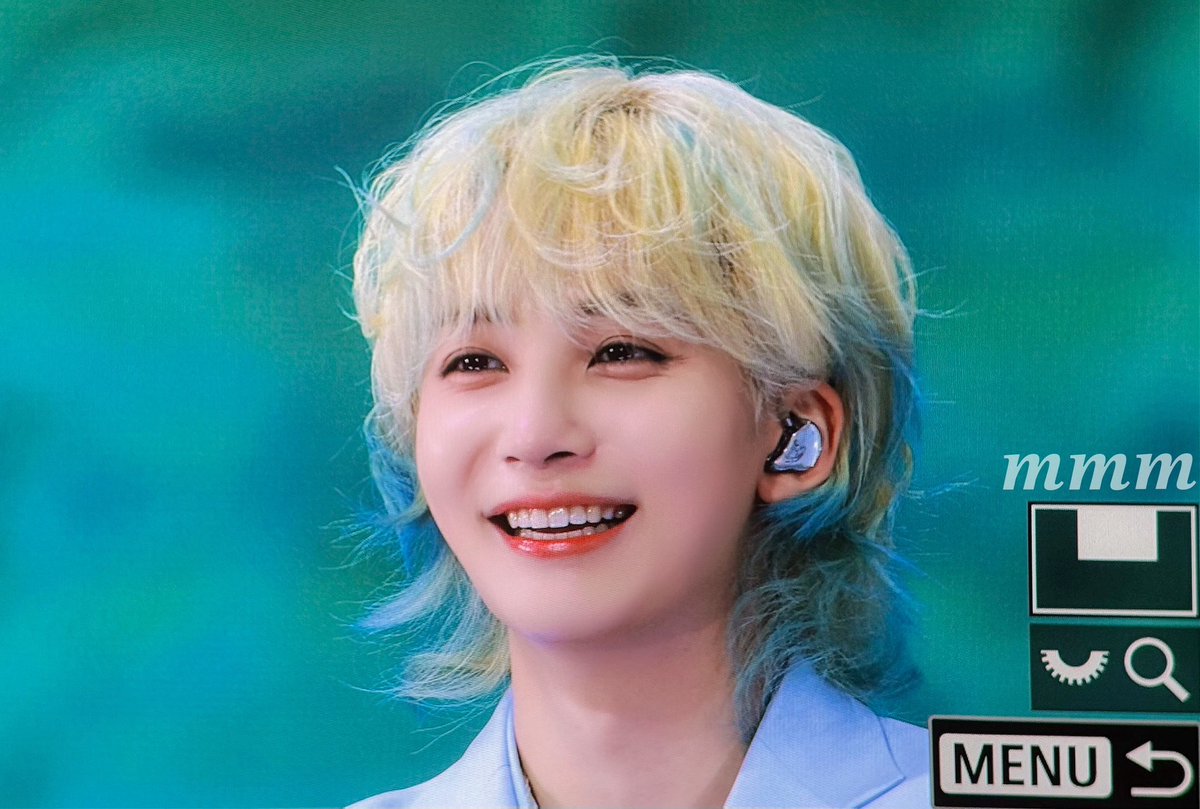 240724 #정한 #윤정한 #세븐틴
너무아름다워요 정한님