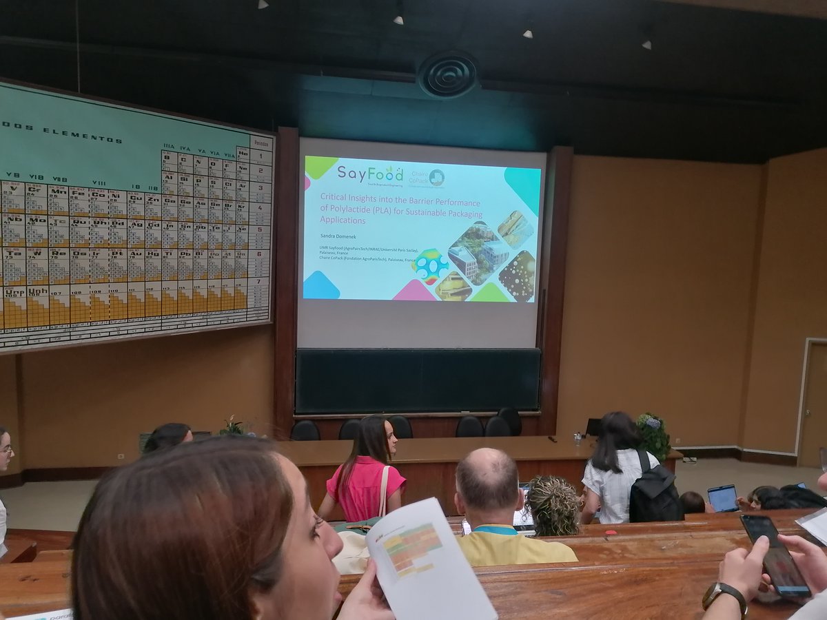 dimatproject's tweet photo. News from #BIOPOL-2024 in #Coimbra! 🇵🇹🌿

Our DiMAT partner, @UPV , is presenting innovative research on natural additives in biodegradable thermoplastics for food preservation. 
Kudos to Harrison de la Rosa Ramírez, Maria Dolores Sampere Madrigal, and Juan López Martínez! https://t.co/YrCJyaLTbx