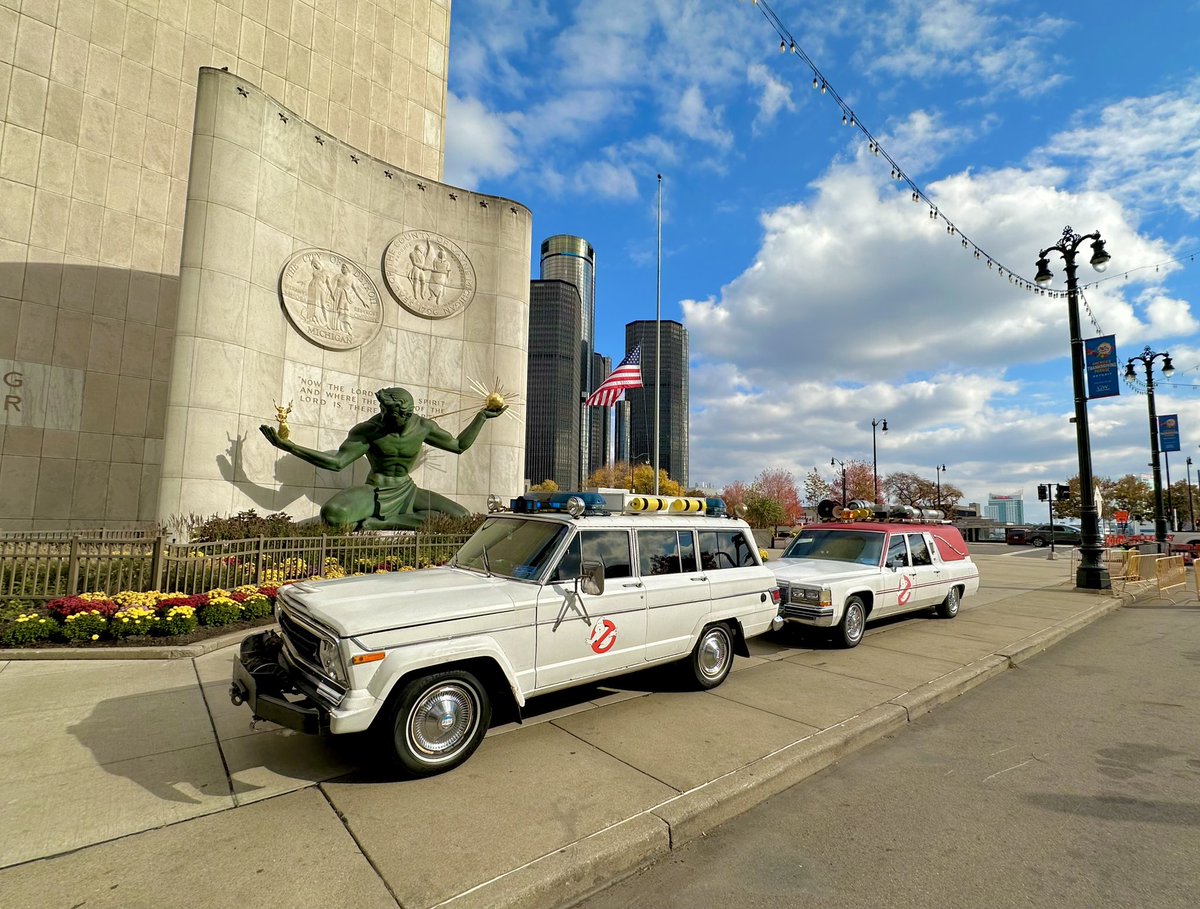 GhostbustersDT's tweet photo. Happy 323rd birthday to our great city of Detroit! It’s an honor for us to serve you and all of your supernatural elimination needs.
#ghostbusters #detroit https://t.co/Xzc7H0Z65s