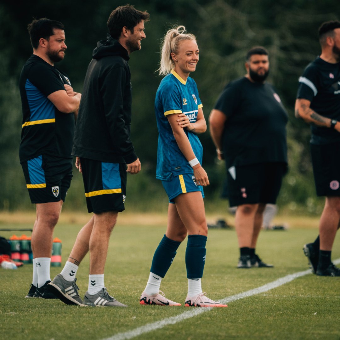 afcw_women's tweet photo. ALL SMILES AHEAD OF THE 2024/25 SEASON! 😊

Are you joining us on our journey in tier 3? Get your season ticket here 👉https://t.co/gyldxctCAx https://t.co/6TWTAhzHs6