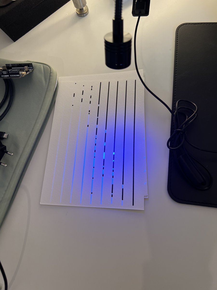 DataFlaw303's tweet photo. I started experimenting with UV lights and pens back in 2020 (last picture), but couldn't find time to push it further until last months.
Happy to share with all of you my first results in the next days, as shown during the last "Trace: Undefined" exhibition !

Stay tuned ⚡️ https://t.co/Fo5RE7wkTU