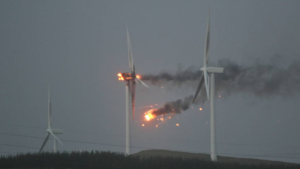 Mini Archillect (@miniarchillect) on Twitter photo 