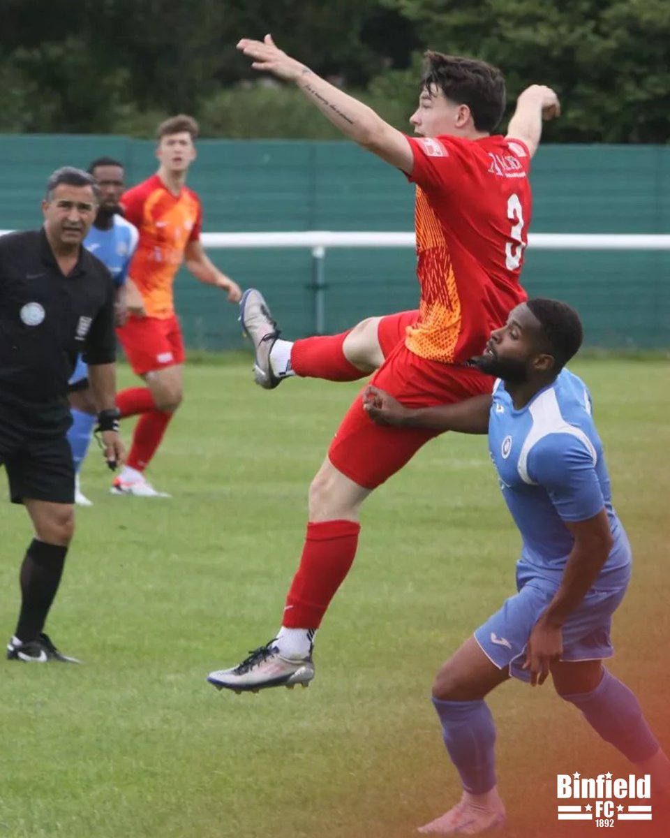 Binfieldfc's tweet photo. 🤩 How impressive was @Jamie_Hilton_ on debut last Saturday?

#BinfieldFC https://t.co/6aO8MxSt5g