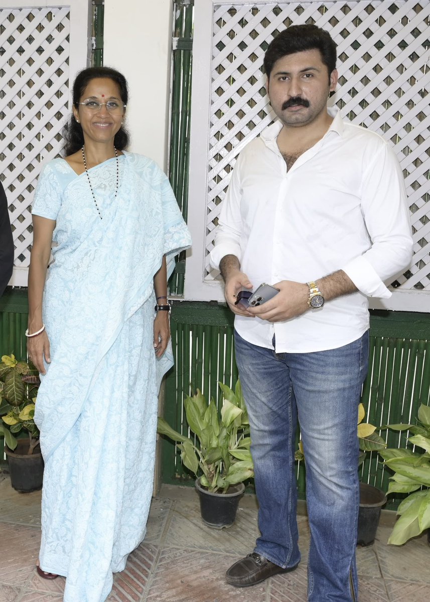 moinkashmiri's tweet photo. Always a pleasure to connect with our Tai, a true beacon of leadership and dedication, and align on our goals! 

#NCP @supriya_sule https://t.co/DFXxc7EbnJ