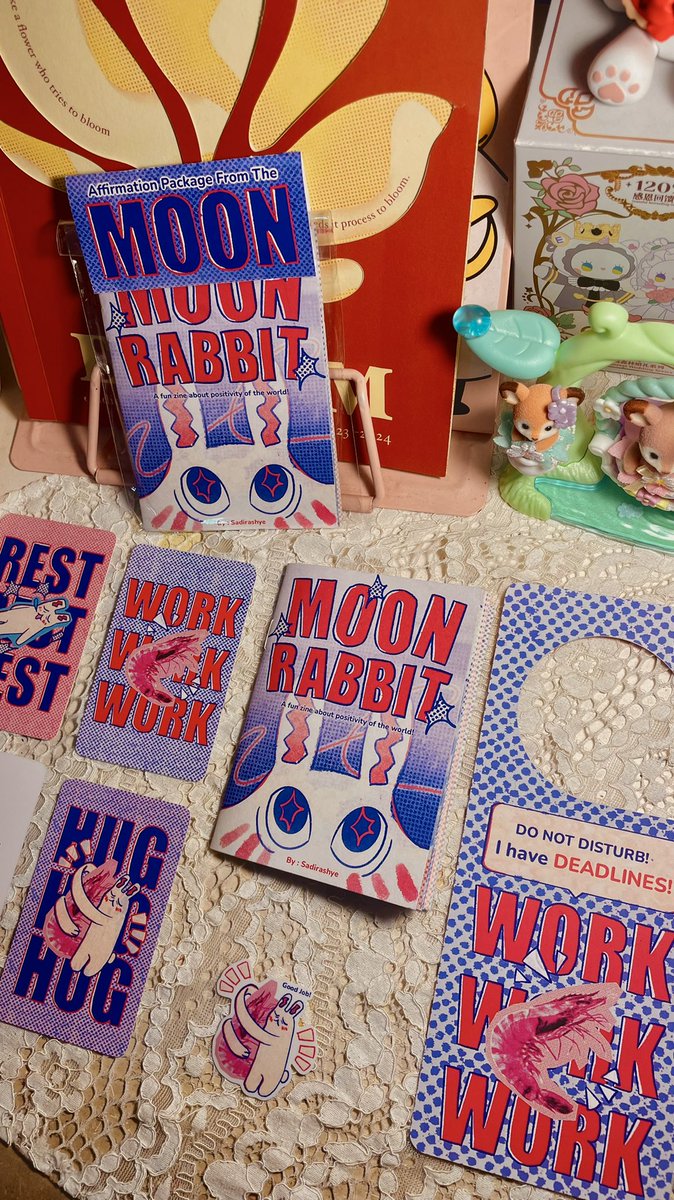 siderealz's tweet photo. AND IT’S FINALLY COMING!

Affirmation package from the moon! Moon Rabbit Zine

This zine was made for everyone who’s tired of work, assignments, having a burn out, etc🐇🌕this is for every hardworking tempura in the world!

Note: I didn’t show all the pages in the video

#artidn https://t.co/RdOlkFkra9