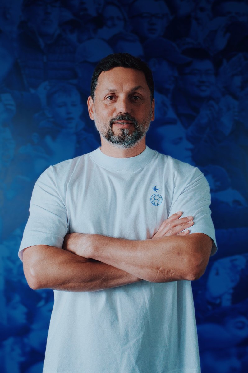 MentalityClo's tweet photo. @MentalityClo x @CardiffCityFC x @CCFC_Foundation

NOW LIVE at: https://t.co/FSnDxDQeJC

LIMITED EDITION, 15.-27.07.24

I'LL BE THERE
From the miners’ general strike song in 1926, to the building of Fred Keenor’s statue in 2012, celebrate the message in 2024 with a new Mentality! https://t.co/6BE2cGeYFb