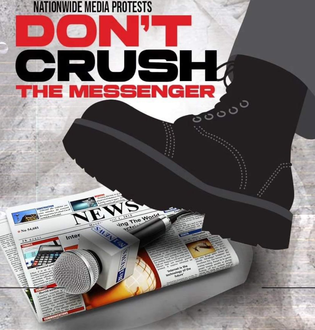 Journalists act on the interest of the public and the Public has the Right to Information. We will not be Silenced!! 
#Happeningnow
#RutoMustGo