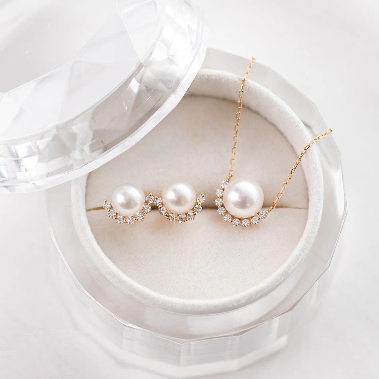 K18/Pt アコヤパール ネックレス　オレフィーチェ「アデル」 K18/Pt アコヤパール ネックレスオレフィーチェ「アデル」