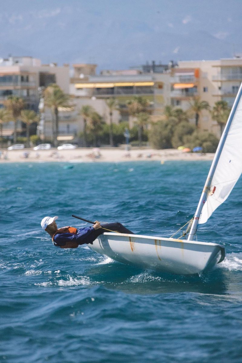 nauticparc's tweet image. Los regatistas de China siguen en @Salou. Han sido recibidos por el alcalde @PereGranados. Una acción de Nàutic Parc i la Samaranch Foundation de Shangai, amb el suport del CN Salou
@visitsalou @CambrilsTurisme @MontroigMiami @Mar_i_Muntanya @ametllademartur @feht_tarragona