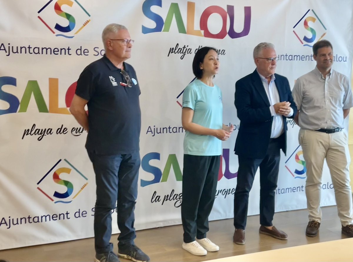 nauticparc's tweet image. Los regatistas de China siguen en @Salou. Han sido recibidos por el alcalde @PereGranados. Una acción de Nàutic Parc i la Samaranch Foundation de Shangai, amb el suport del CN Salou
@visitsalou @CambrilsTurisme @MontroigMiami @Mar_i_Muntanya @ametllademartur @feht_tarragona