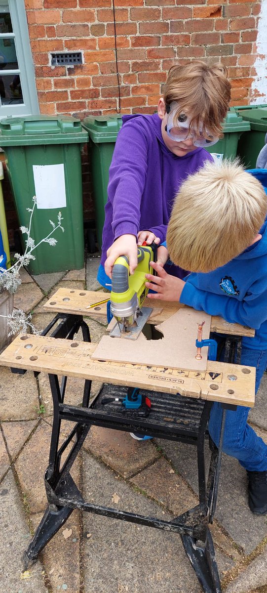 Mugginton CE tweet media