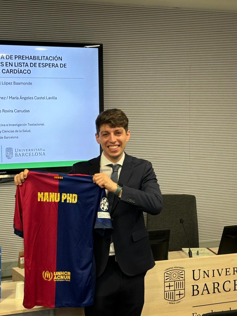 ANESTCLINICbcn (@anestclinicbcn) on Twitter photo El Dr. Manuel Lopez-Baamonde defiende con éxito su tesis sobre Prehabilitación en Trasplante Cardíaco. Enhorabuena Manu!!
#proudofyou #Prehabilitation #Phd
<a href="/hospitalclinic/">Hospital Clínic</a> @surgifit El Dr. Manuel Lopez-Baamonde defiende con éxito su tesis sobre Prehabilitación en Trasplante Cardíaco. Enhorabuena Manu!!
#proudofyou #Prehabilitation #Phd
<a href="/hospitalclinic/">Hospital Clínic</a> @surgifit