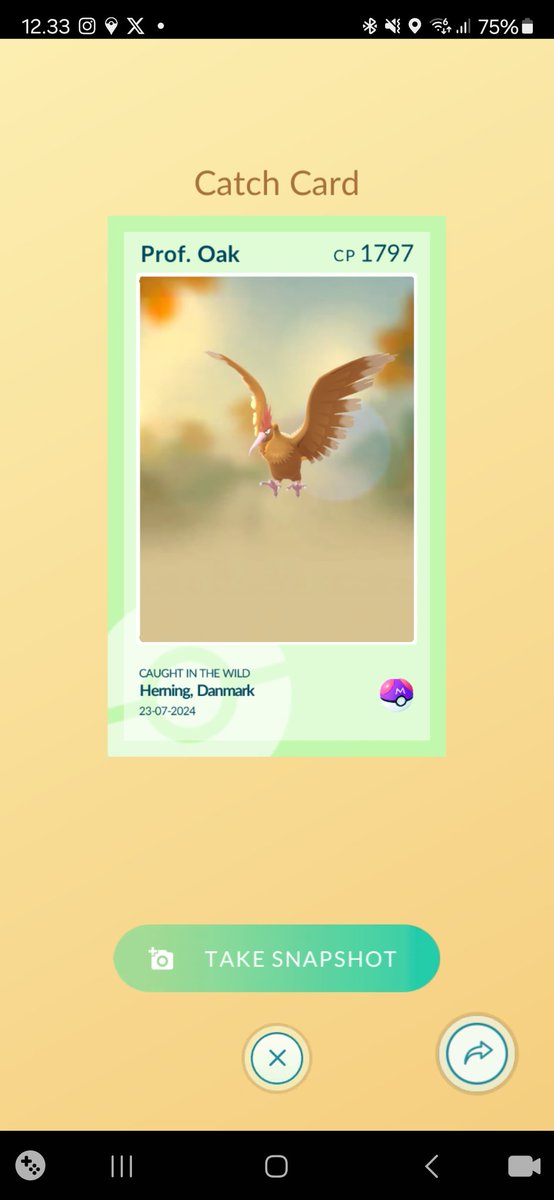 jonassejersen's tweet photo. Best tip from Prof. Oak. I just had to do it 😁
@MYSTIC7
@ItsFleeceKing 
@brandontan91 
@thetrainerclubb 
@JTGily 
@pokedaxi 
@PokemonGoApp
#worthit #masterball #pokemongo #PokemonGOCommunity https://t.co/k0T9dzCLBg