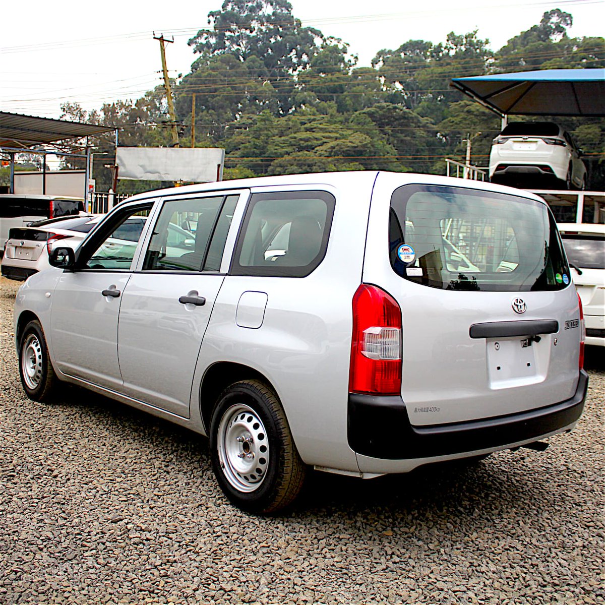 dingaworld's tweet image. Grab this opportunity to own this 2017 TOYOTA SUCCEED, Master both city streets and hidden trails.
 
#JULYOFFERS
1500cc Petrol
Automatic 
AWD
Rear Camera
Parking Sensors

We accept Bank finance and trade in 

Contact 0740254254/0724809328