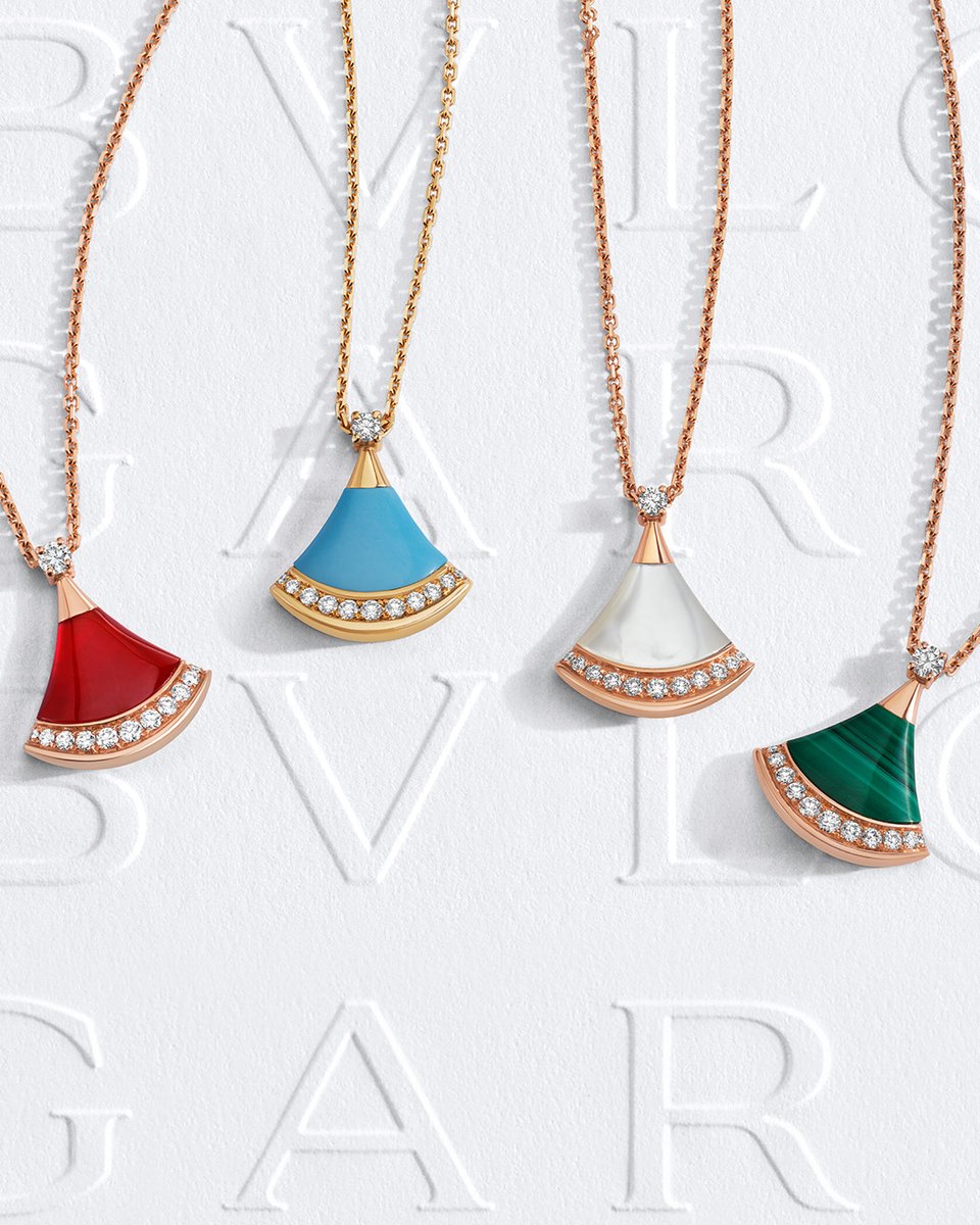 Bulgariofficial's tweet photo. The delicate pendant’s shape of the joyful #DivasDream collection is reimagined in new vibrant hues. Global brand ambassador Liu Yifei shines in ethereal necklaces inspired by ancient floral decorative motifs. 

Discover more at https://t.co/Lx2Y6ZpjUF

#Bvlgari #BvlgariJewelry https://t.co/NLHXJvFV36