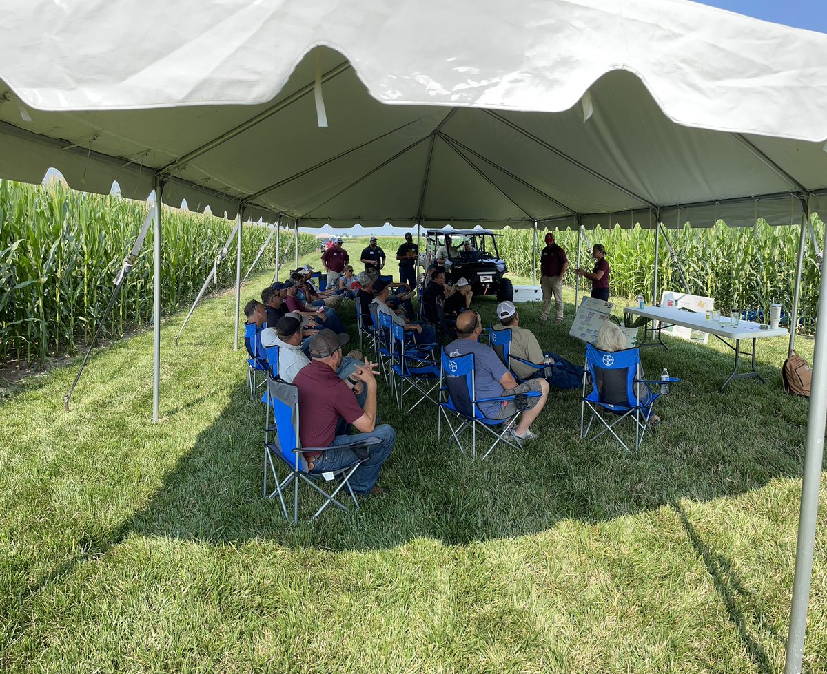 DKAS_SIL's tweet photo. Technical Agronomists, Josh Tooley and Mackenzie Trader highlight agronomics and Bayer’s advanced pipeline! 🌽🌱🫛
@Asgrow_DEKALB @BayerTraits #DEKALB #WinningHasRoots #Asgrow https://t.co/WSTrcfKZed