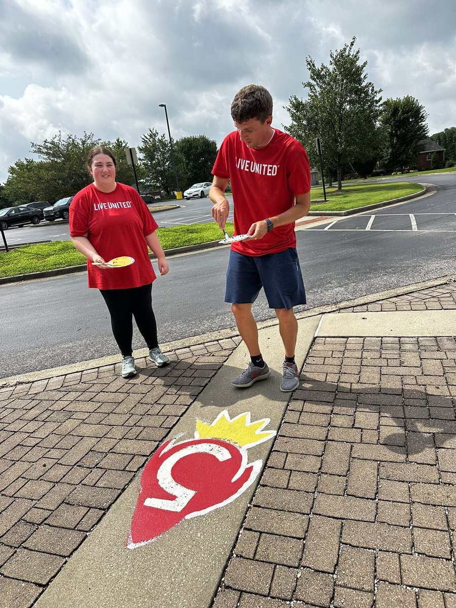 JresRudolph's tweet photo. Thank you @UnitedWaySOKY for painting our car rider rockets! 🚀. 
It takes a community effort to keep our students safe. ❤️ 
@JresRockets https://t.co/UArI3MG7sj
