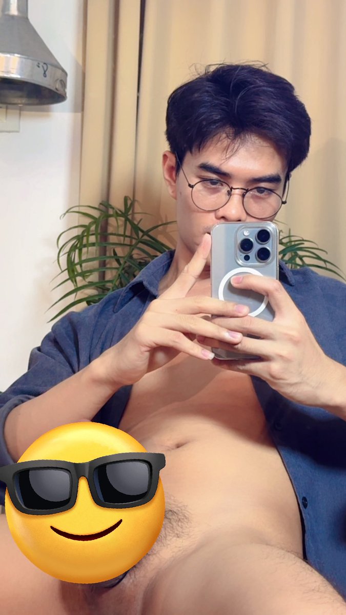 erickhanh10's tweet photo. Hot Tiktok nào đây. https://t.co/nurPo5DaDy