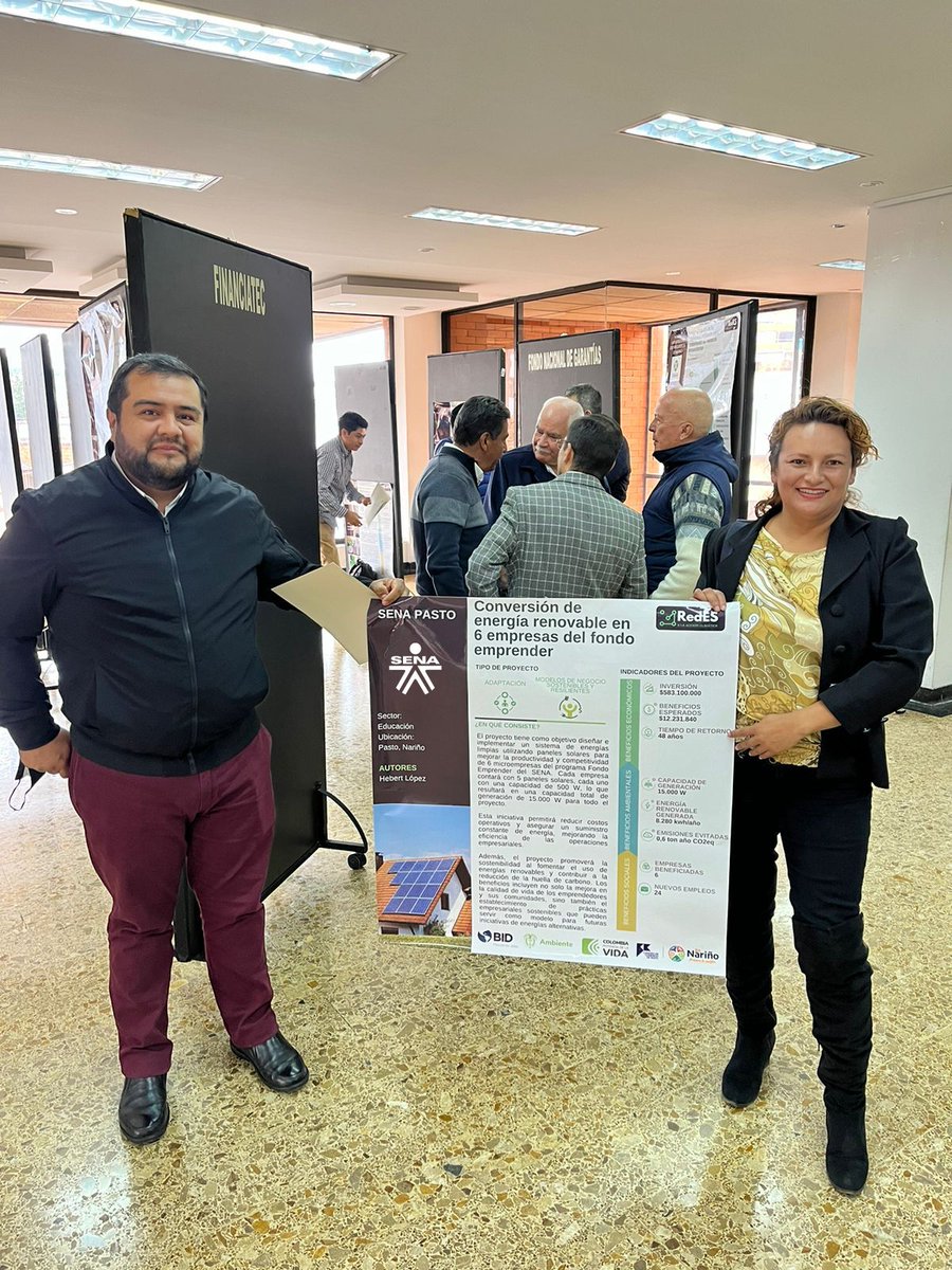 SENANarino's tweet photo. 🌞¡Nos complace anunciar que el proyecto de Conversión de Energía Renovable, impulsado por el Centro de Desarrollo Empresarial. 🌱 Seis microempresas del #FondoEmprender ahora cuentan con sistemas de paneles solares, generando 15,000 watts y reduciendo costos operativos. 💡 https://t.co/xTA5s8hvOV