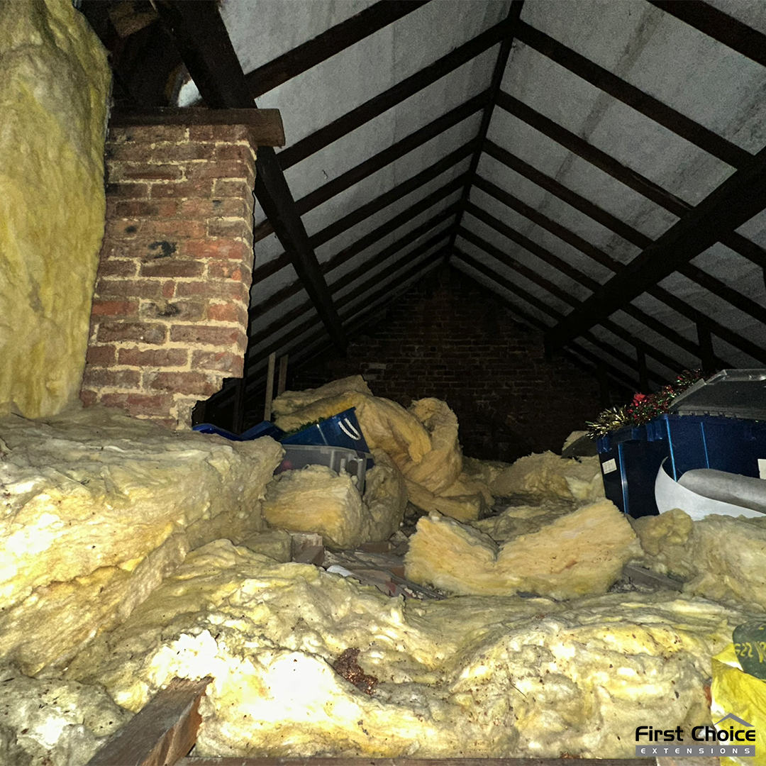 Fc_extensions's tweet image. Following the completion of a stunning Loft Conversion, For further details, visit fcextensions.co.uk and try our Extension Cost Calculator to visualise the space we can create for you. 

#lofttransformation #loftupgrade  #interiordecorating #buildingwork #loftexpansion