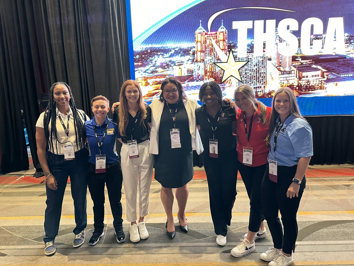 Coach Jackson tweet media