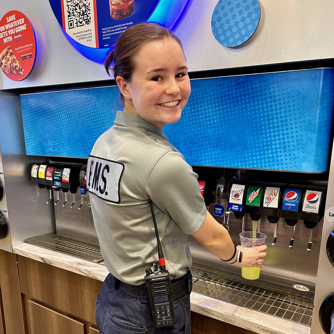 happy #247day! did you know we offer FREE coffee, fountain, or frozen drinks to all first responders EVERY SINGLE DAY!

*we reward our community heroes in partnership with ID.me. visit racetrac.com/Rewards/Commun… for more info.
