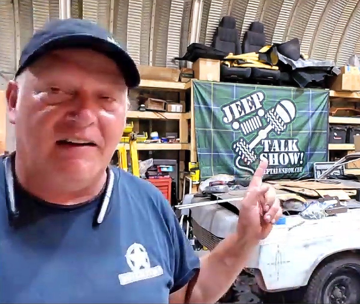 JeepTalkShow's tweet image. Did you miss our Round Table meeting last night? Well you missed Greg of @UnofficialUseOnly unveiling his JTS flag! #jeeptalkshow #jeep #jeeplife #jtschichat
