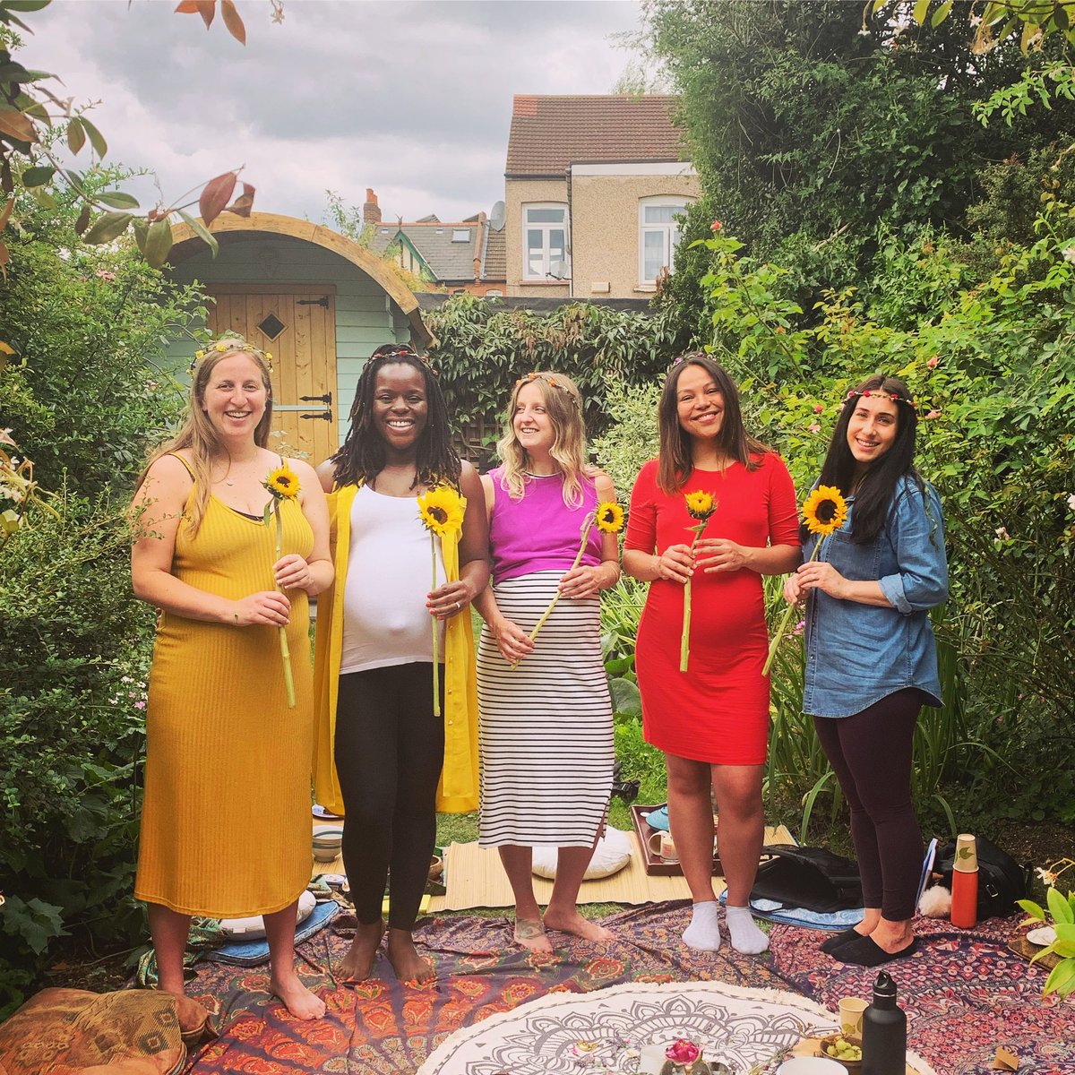 BirthMagical's tweet image. Announcement for wild preconception &amp;amp; pregnant mamas! I’m cohosting a day retreat on 4 Sept alongside 2 experienced #freebirth coaches 🤗 Nourishing food, grounding nature walk, fear release ceremony, cacao, support, gifts &amp;amp; more! Signup for info: livewildbirthfree.myflodesk.com/dayretreat 😘