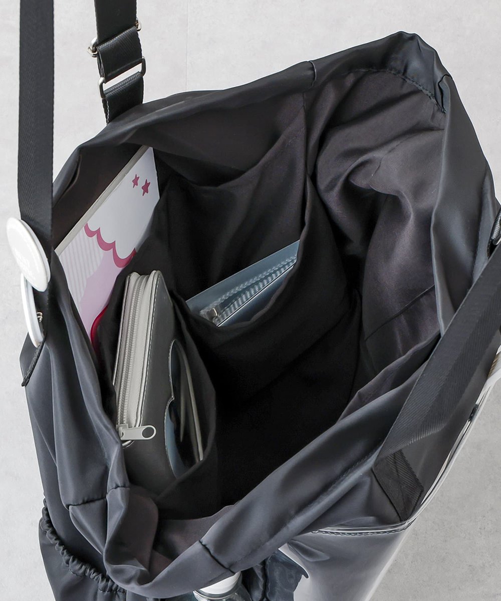 たくさん入る参戦バッグ』 うちわやタオル、ペンライトなど、ライブの