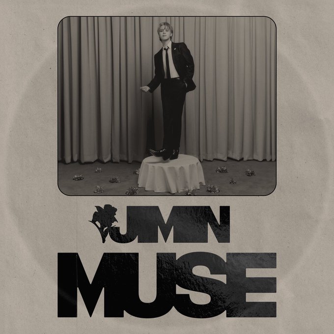 #JIMIN's "Who" rises to #1 on the global Spotify chart for the first time ever with 9.98 million streams.