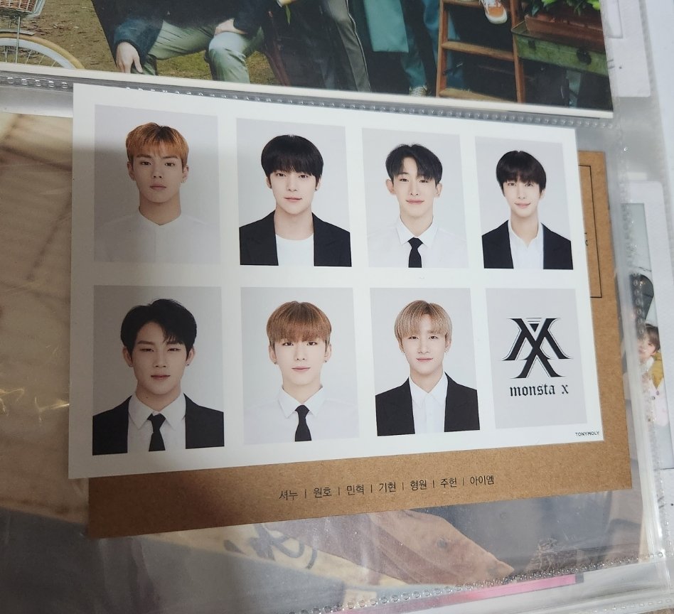 abcdefg_0102's tweet photo. MONSTA X

토니모리 증명사진 일괄 set
2.5

Overseas &amp; PayPal OK

#몬스타엑스 #포토카드 #분철 #굿즈 #양도 #판매 #팔아요 #selling #photocard #goods #pc #WTS #몬엑 #mx  #picnic #IM #셔누 #원호 #민혁 #기현 #형원 #주헌 #아이엠 #SHOWNU #WONHO #HYUNGWON
#KIHYUN #JOOHONEY #MINHYU https://t.co/dm1HBe2Dmj