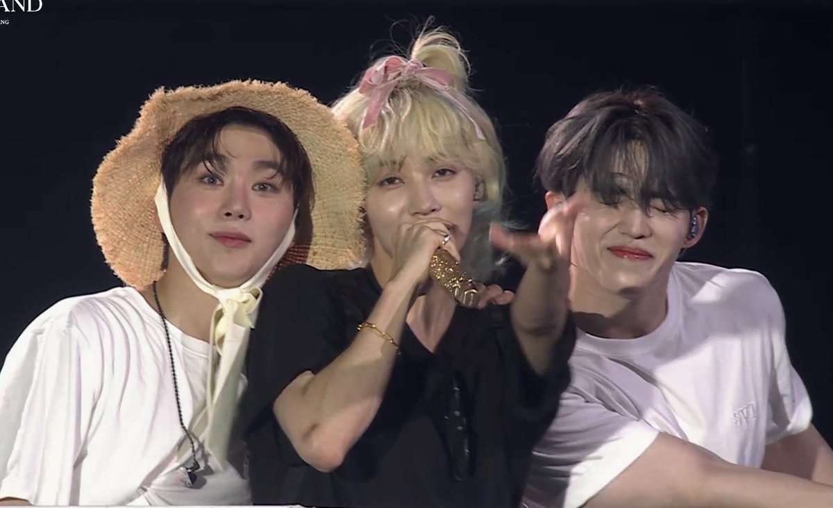 SEUNGKWAN JEONGHAN AND CHEOL SO CUTE IM CRYINGDHFG