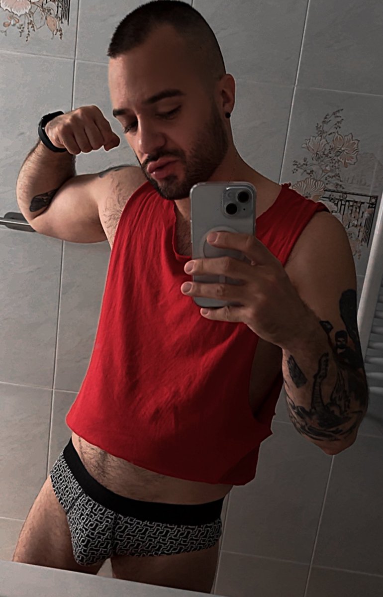 Victor_4190's tweet photo. Buenas tardes! https://t.co/vRZnxjq6GZ