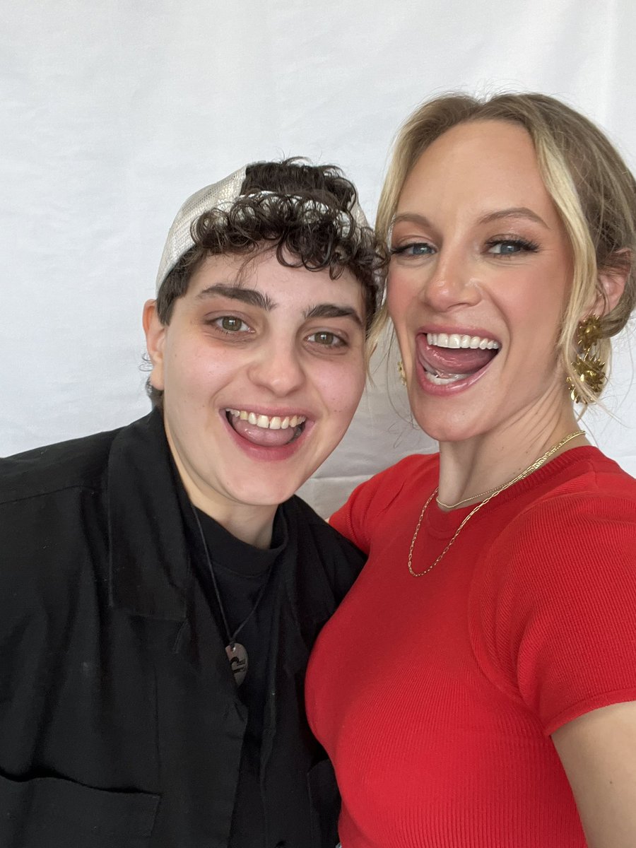 ChloeDaoud's tweet photo. insta saw this first but why not post on here too, even got them to do 0.5x pics  @FANFUSIONUK #Station19 https://t.co/AN3qV9gri7