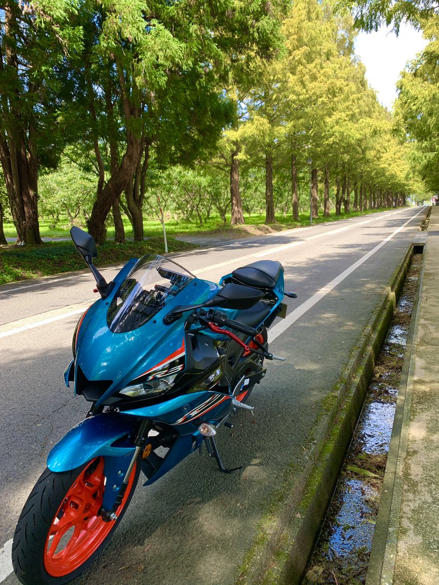 otton@YZF-R3 tweet media