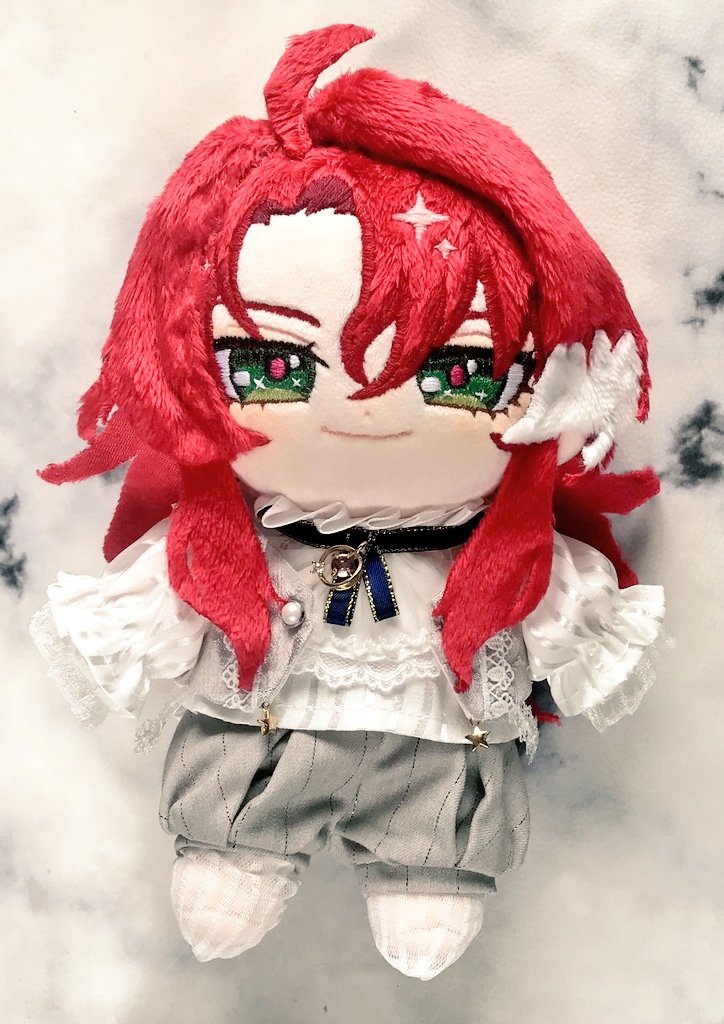 11524tene's tweet photo. アルジェンティぬいぐるみ出来た～🌹 https://t.co/W0Zh9ipKUt