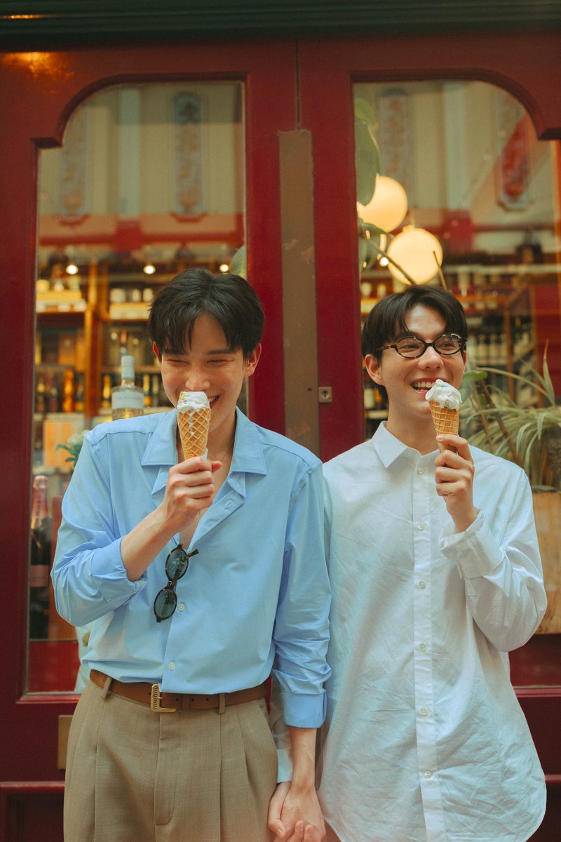 helloimnewyear's tweet photo. 🍦 https://t.co/OOWX3YZuLm