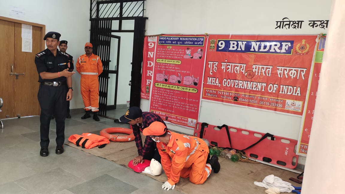 09NDRF's tweet photo. Community #Awareness Programme was conducted at Block #Argora, Distt- #Ranchi (JH)
CO and #Block Staffs have participated and got benefitted.
@BiharDMD
@NDRFHQ
@ndmaindia
@DC_Ranchi
@RanchiPIB
@ZeeBiharNews https://t.co/lGo4qkBSnn