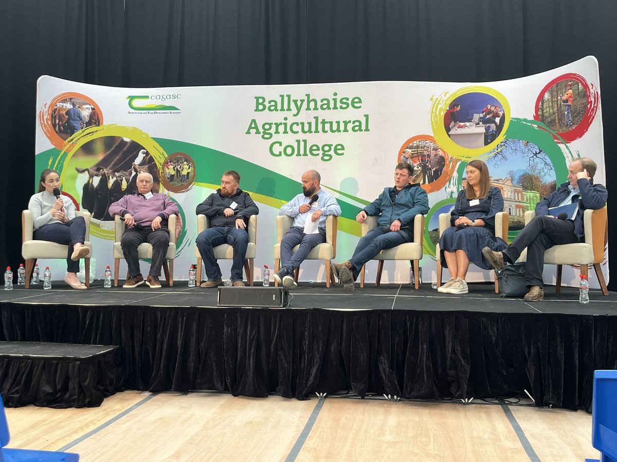 A panel discussion on Farming in Partnerships is taking place at the Ballyhaise ‘24 Dairy Open Day. The discussion is being chaired by James Dunne, Teagasc Dairy Specialist.