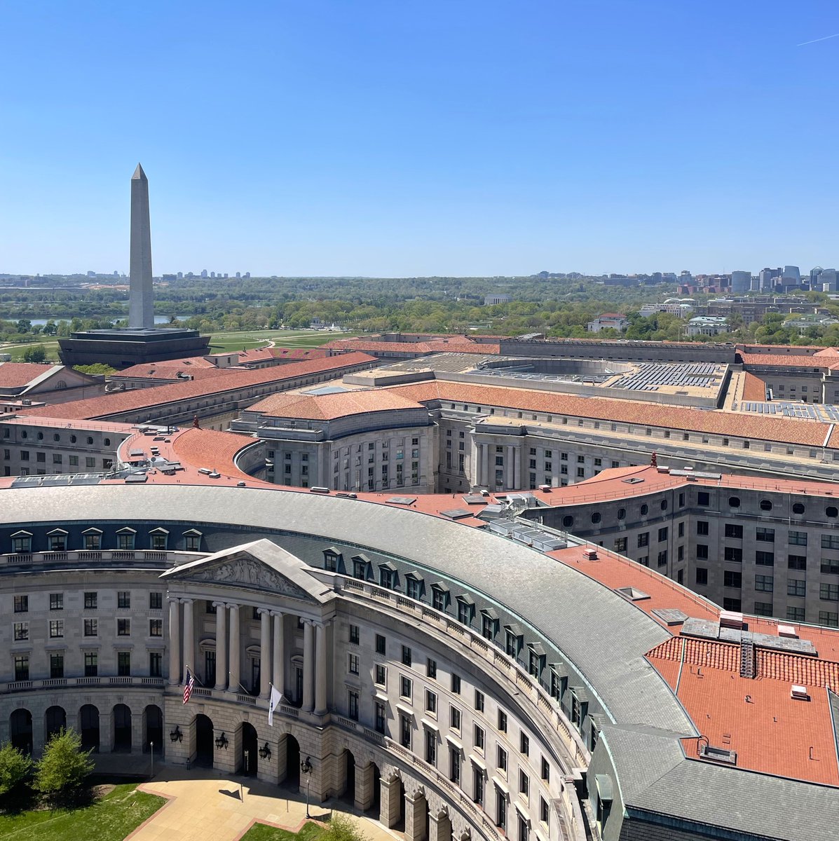 The 5 tallest building in #WashingtonDC are: Washington Monument (555  feet)* Basilica of the National Shrine of the Immaculate Conception (329  feet) Old Post Office Building (315 feet)* Washington National Cathedral  (301, image size:1197x1200