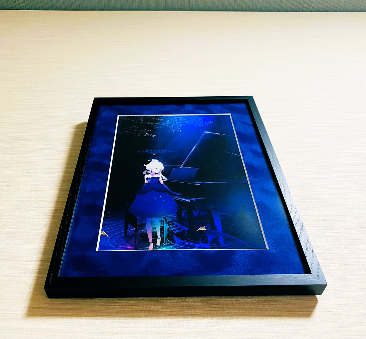 ExcitingPhenex's tweet photo. 宗教画が届いたのでこれから毎日朝に1回夜に1回拝む https://t.co/bxXj0iZpfg